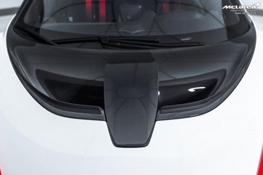 Детали экстерьера McLaren Senna (271 of 500) 2019 года  (фото 43 из 63)